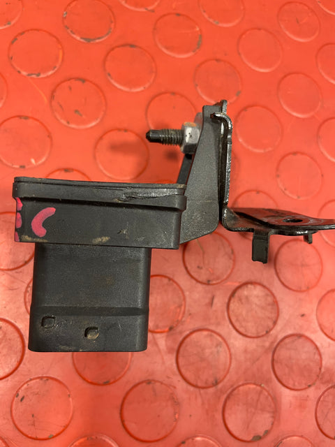 Renault Trafic GLOW PLUG RELAY 2022 P/N 110675590R