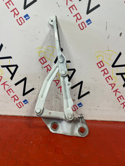 Ford Transit Custom MK8 BONNET HINGE RIGHT SIDE DRIVERS 2013-2016 P/N BK2116800AD