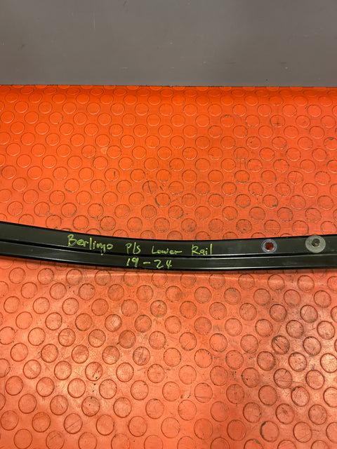 Citroen Berlingo SLIDING DOOR LOWER RAILING Passenger's Side 2019-2024 P/N 9816966680