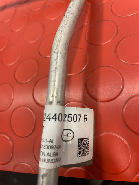Renault Trafic/Vauxhall Vivaro AIR CONDITIONING PIPE HOSE 1.6L 2014-2017 P/N 924402507R