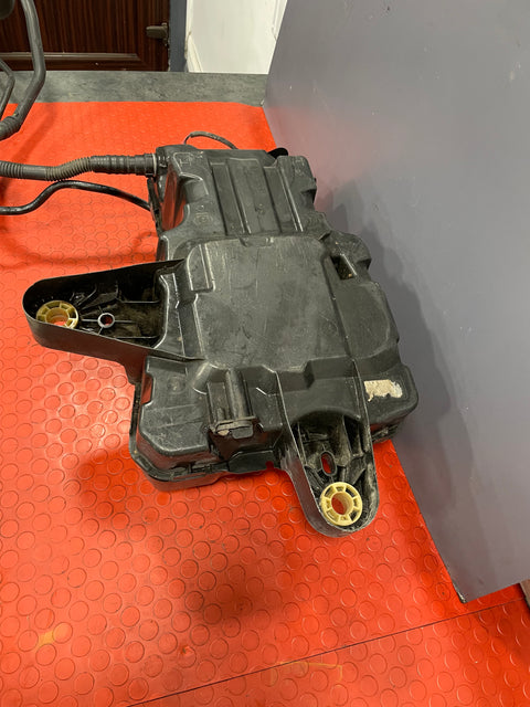 Citroen Berlingo/Peugeot Partner ADBLUE TANK w/ FILLER HOSE 1.6 2016-2018 P/N 9818531680