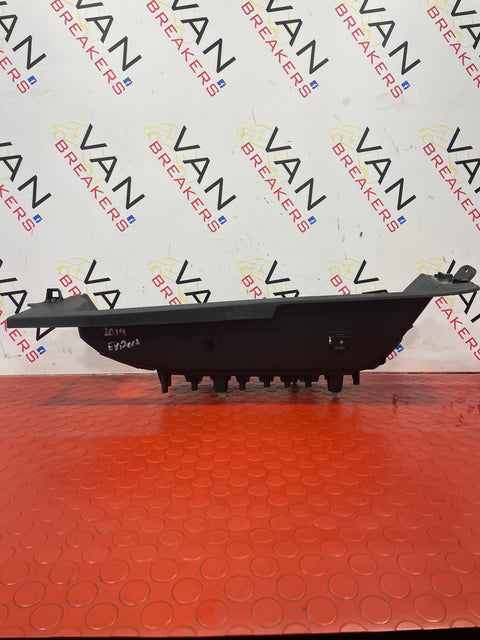 Citroen Dispatch/V Vivaro/T Proace/P Expert SILL STEP PASSENGER SIDE N/S 2018-2023 P/N 98100695ZD