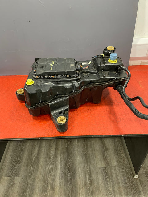 Citroen Berlingo/Peugeot Partner ADBLUE TANK w/ FILLER HOSE 1.6 2016-2018 P/N 9818531680