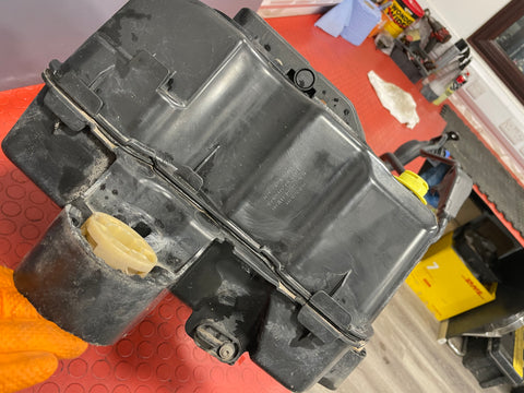 Citroen Berlingo/Peugeot Partner ADBLUE TANK w/ FILLER HOSE 1.6 2016-2018 P/N 9818531680