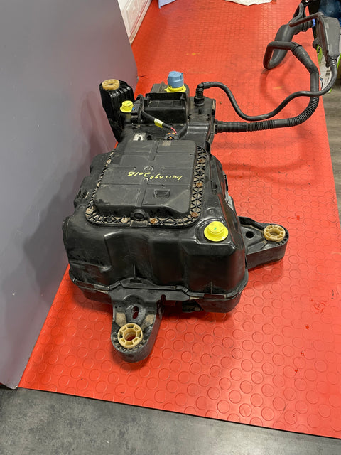 Citroen Berlingo/Peugeot Partner ADBLUE TANK w/ FILLER HOSE 1.6 2016-2018 P/N 9818531680