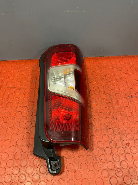 Citroen Berlingo/Peugeot Partner/Vauxhall Combo/Toyota Proace City TAILLIGHT ASSEMBLY Passenger's Side 2019-2024 P/N 9819235880 - 4