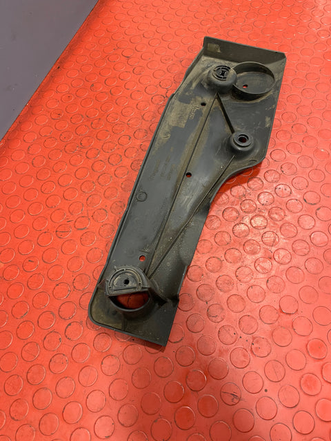 Citroen Berlingo/Peugeot Partner/Vauxhall Combo/Toyota Proace City ENGINE UNDERTRAY SPLASH GUARD 2019-2024 P/N 9814545780