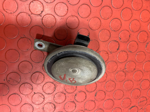 Volkswagen Crafter HORN SIGNAL 12V 335Hz Made in Spain 2Pin P/N 002952