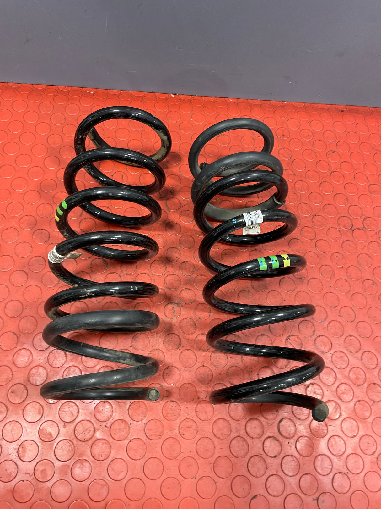 Citroen Berlingo/Peugeot Partner/Vauxhall Combo/Toyota Proace City REAR COIL SPRING PAIR 2019-2024 R/N 9824534080 - 3