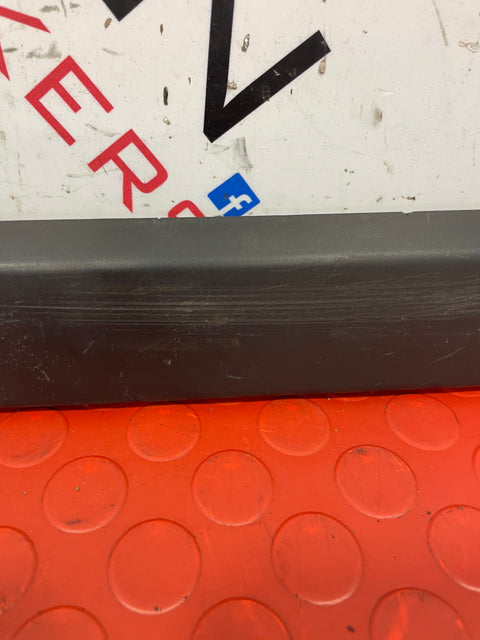 Volkswagen Crafter NUMBER PLATE LIGHT TRIM WITH LIGHTS P/N 7C0827329