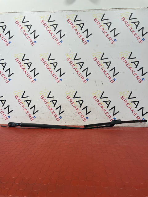 Vauxhall Combo/Peugeot Partner/Citroen Berlingo PASSENGER SIDE WIPER ARM (FRONT) P/N 9839409180