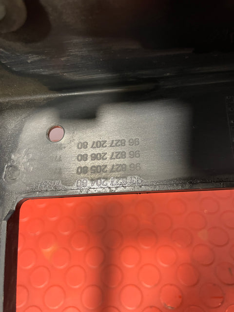 Citroen Berlingo/Peugeot Partner RADIATOR ASSEMBLY W/ FRAME (Minor Crack in the Frame) 1.6 2008-2016 P/N 9682720480