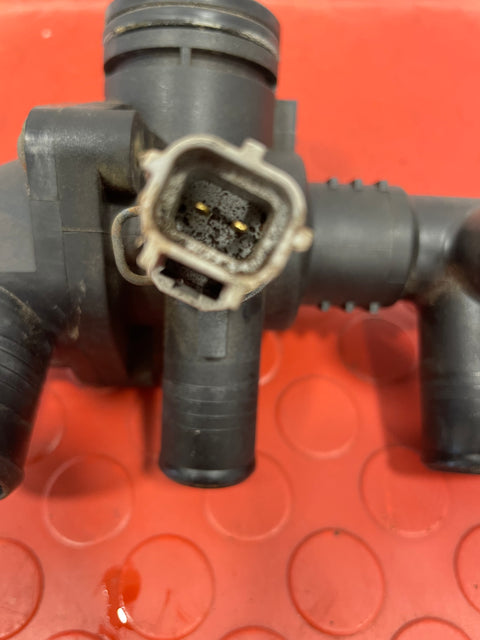 Ford Transit Custom THERMOSTAT WITH HOUSING 2.2TDCI 2012-2017 P/N BK2Q8A586AB