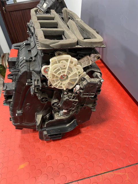 Nissan Navara Pickup D23/ HEATER MATRIX UNIT 2016 (w/ minor air pipe damage) P/N 953MY4KJ3A / 279504KJ0A