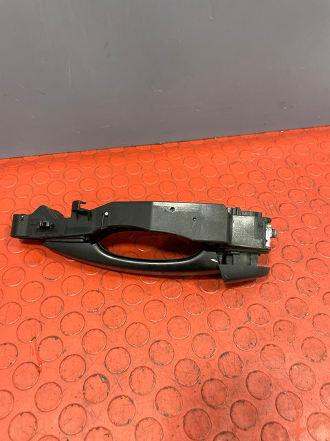 Citroen Dispatch/Peugeot Expert/Vauxhall Vivaro/Toyota Proace/Fiat Scudo OUTER DOOR HANDLE OPENER Driver's Side Front 2016-2024 P/N 9688834080 - 1