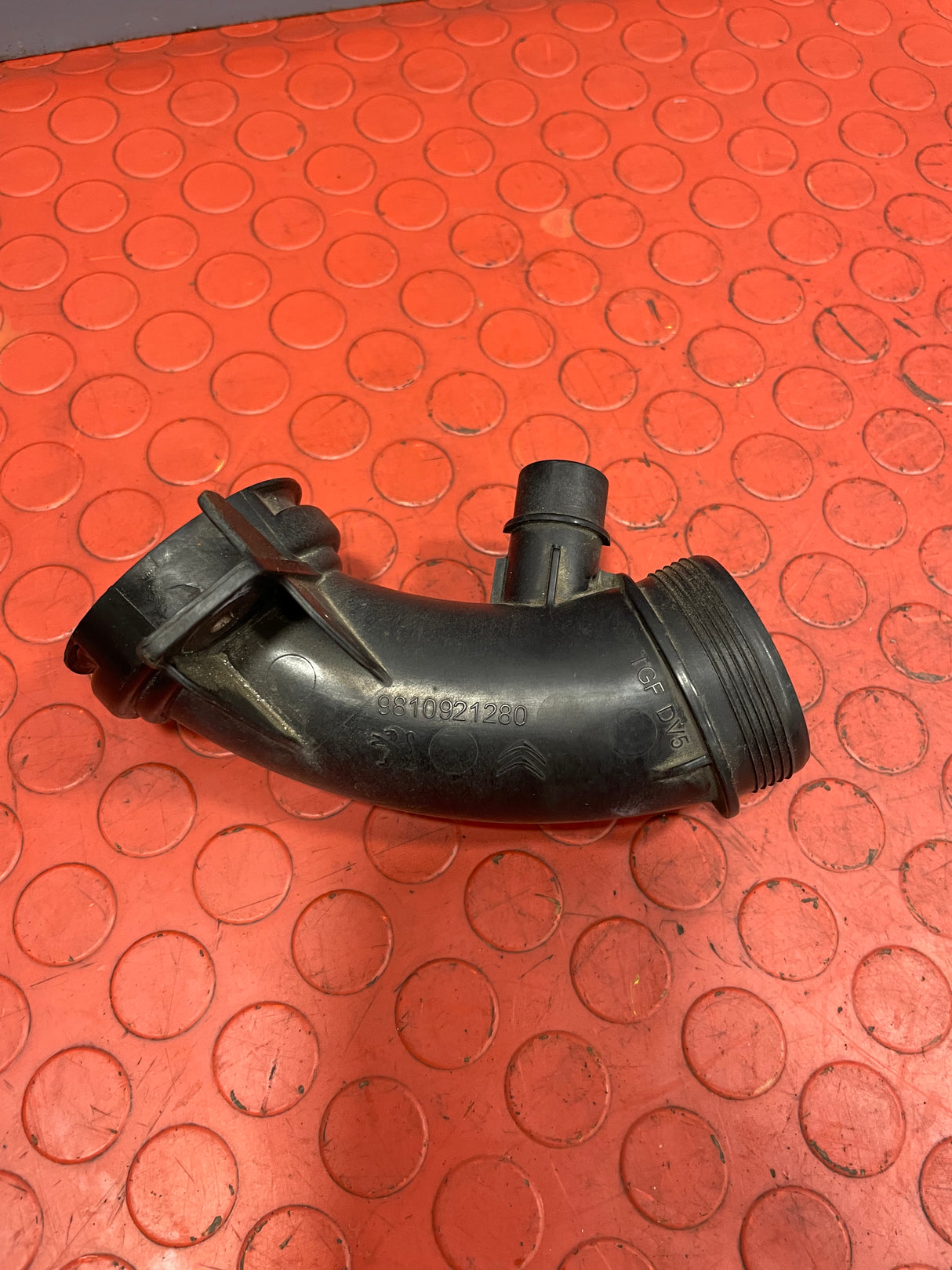 Citroen Berlingo/Peugeot Partner AIR INTAKE HOSE PIPE Euro 6 1.5 2018-2023 P/N 9810921280