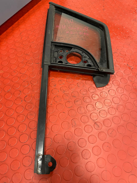 Citroen Berlingo/Peugeot Partner/Vauxhall Combo/Toyota Proace City QUARTER GLASS WINDOW Driver Side 2019-2024 P/N 9818042180
