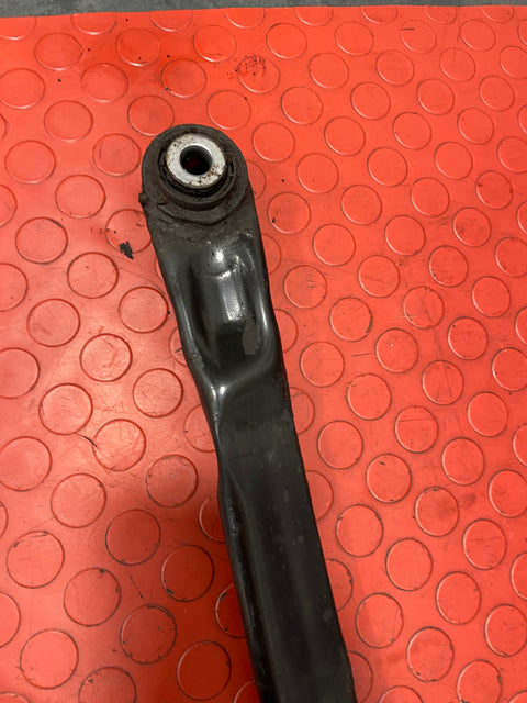 Renault Trafic/Vauxhall Vivaro REAR STABILIZER BAR 2014-2019 P/N 551304056R / 93868591