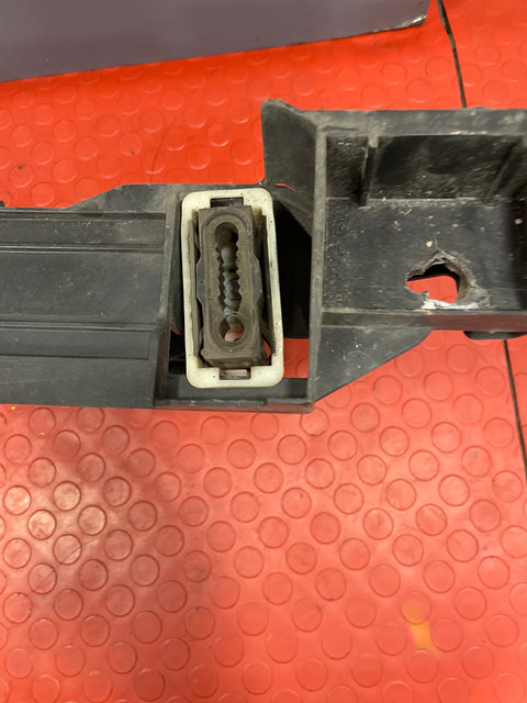 Citroen Berlingo/Peugeot Partner/Vauxhall Combo/Toyota Proace City UPPER SLAM PANEL w/ SENSOR (2Pins) 2018-2024 P/N 9830512680