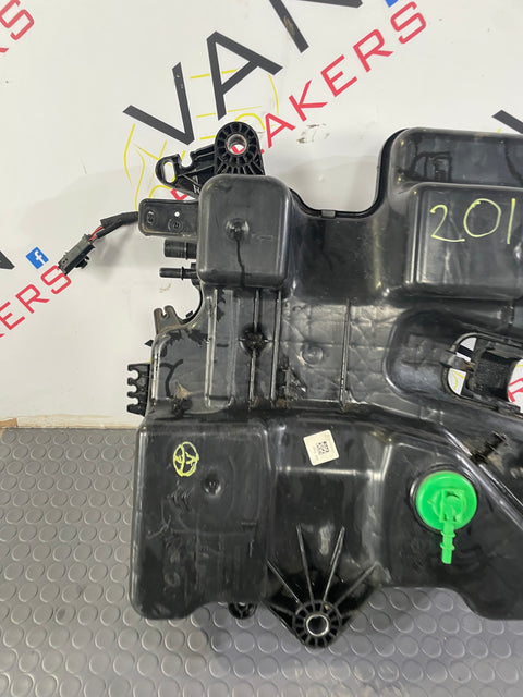 Citroen Dispatch/ Peugeot Expert/ Toyota Proace/Vauxhall Vivaro (19) ADBLUE TANK AND PUMP 2017-2024 P/N 4099016