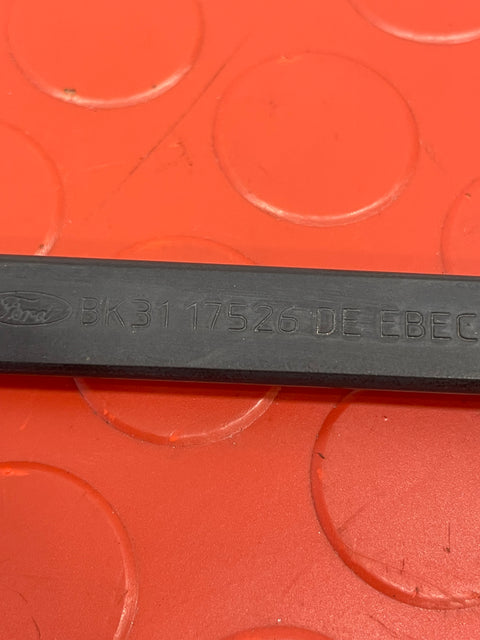 Ford Transit WIPER ARM (PAIR) MK8 P/N BK3117526DE / BK3117526CD