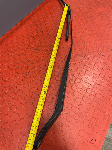 Peugeot Expert/Citroen Dispatch/Vauxhall Vivaro/Toyota Proace/Fiat Scudo WINDSCREEN WIPER ARM Passenger's Side 2016-2023 P/N 9808465780 - 1
