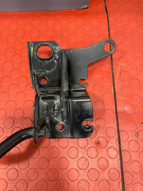 Renault Trafic RADIATOR BAR SUPPORT 2.0 2022 P/N 625305308R