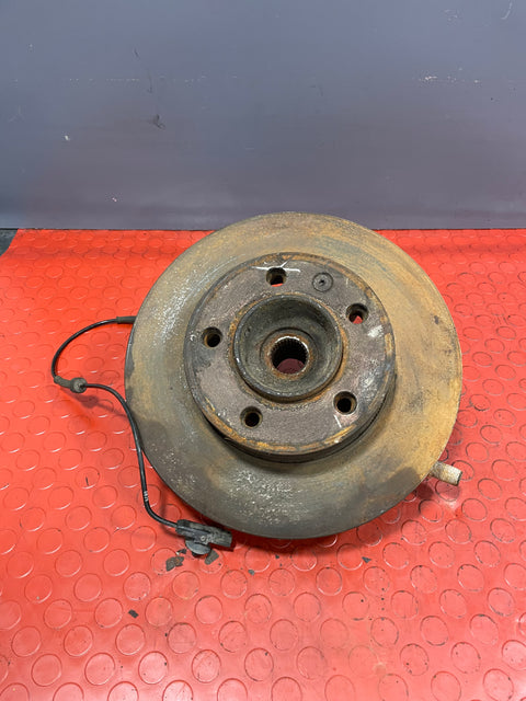 Renault Master/Vauxhall Movano/NV400 FRONT WHEEL HUB (Busted Ball Joint) Passenger's Side FWD 2010-2017 P/N 400150081R
