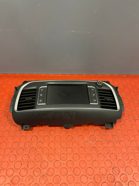 Citroen Dispatch/Peugeot Expert/Vauxhall Vivaro/Toyota Proace SAT NAV DISPLAY/SCREEEN HEAD UNIT 2016-2024 P/N 9831665880/98081732 ZD
