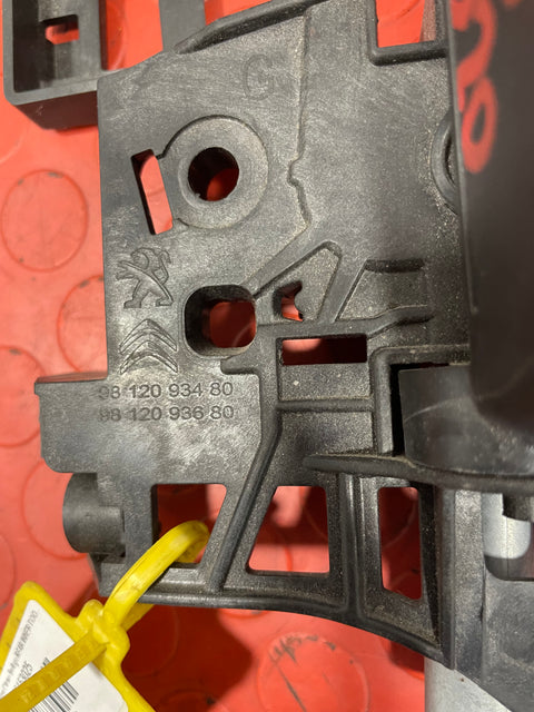 Peugeot Partner/Citroen Berlingo REAR INNER DOOR HANDLE 2008-2018 P/N 9812093480 / 9812093680