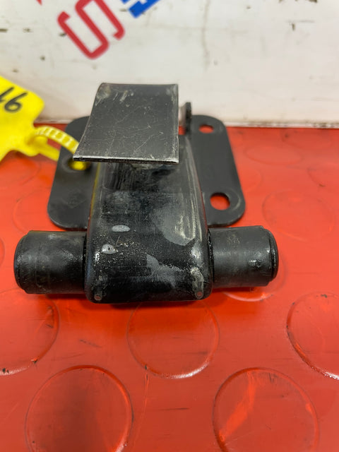 Nissan Nv400 Vauxhall Movano B Renault Master III REAR DOOR CATCH 2010-2016 P/N 824300006R