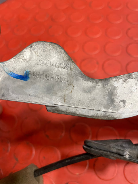 Citroen Berlingo/Peugeot Partner DRIVER SIDE FRONT INNER DOOR OPENER SET 2008-2018 P/N A01454 / 96555514XT