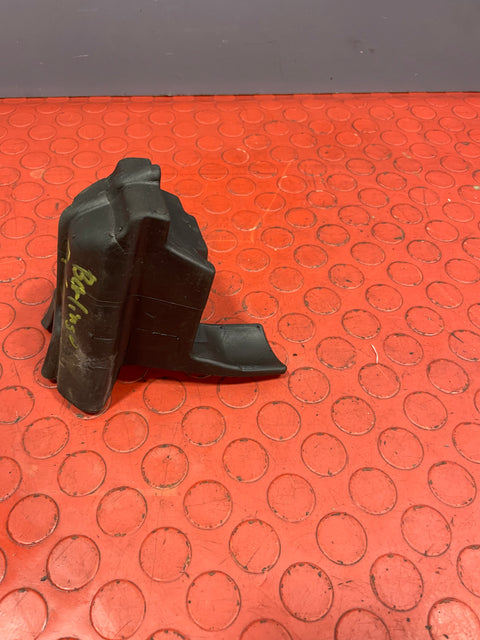 Citroen Berlingo/Peugeot Partner WINDSCREEN MOLDING FOAM Driver's Side P/N 9816982880