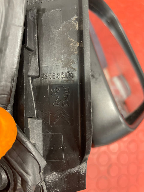 Citroen Berlingo/Peugeot Partner WING MIRROR Driver's Side O/S 2013-2018 (Glossy Silver) P/N 232636104 - 12