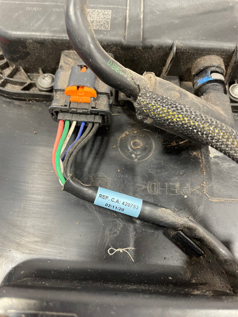 Citroen Berlingo Peugeot Partner Toyota Proace Vauxhall Combo ADBLUE TANK AND PUMP 2019-2024 P/N 9817601880