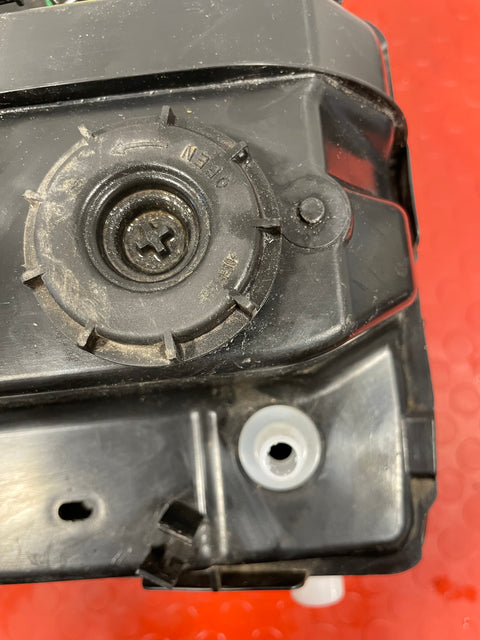 Citroen Berlingo Peugeot Partner Toyota Proace Vauxhall Combo ADBLUE TANK AND PUMP 2019-2024 P/N 9817601880