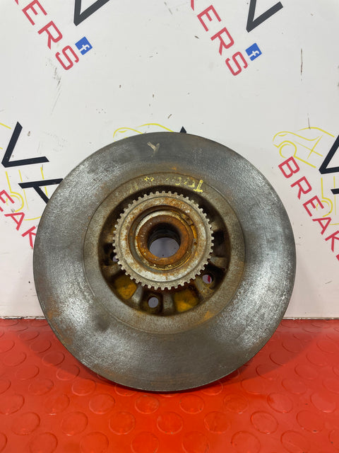 Renault Trafic REAR WHEEL HUB DRIVERS SIDE RIGHT O/S P/N 432022742R