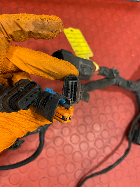 Renault Trafic ENGINE LOOM/ENGINE WIRING HARNESS 2022 P/N 240758398R