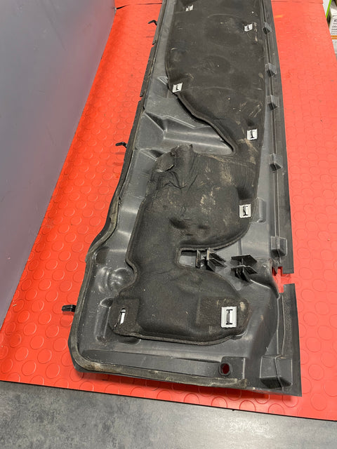 Peugeot Expert/Citroen Berlingo/Vauxhall Combo/Toyota Proace City WINDSCREEN SCUTTLE PANEL TRIM 2019-2024 P/N 9816602280