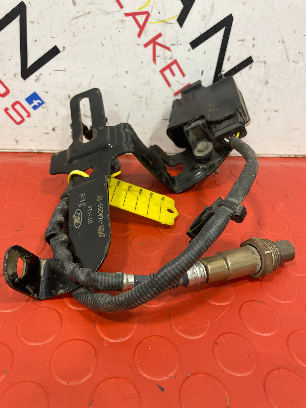 Ford Transit Custom MK8 EXHAUST SENSOR AND BRACKET (NOX SENSOR) 2.0TDCI 2018-2023 P/N JK2114A206BD