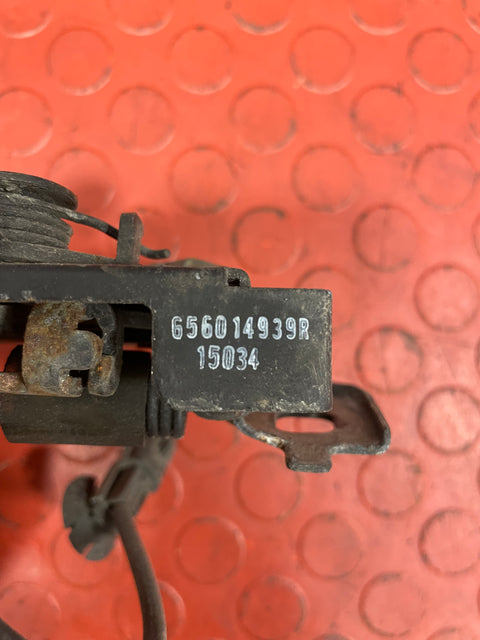 Renault Trafic BONNET LATCH 2017 P/N 65601493R