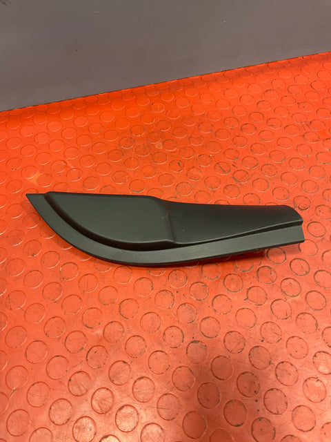 Vauxhall Vivaro/Citroen Dispatch/Peugeot Expert/Toyota Proace/Fiat Scudo INTERIOR WINDOW TRIM Driver's Side 2016-2024 P/N 98089934