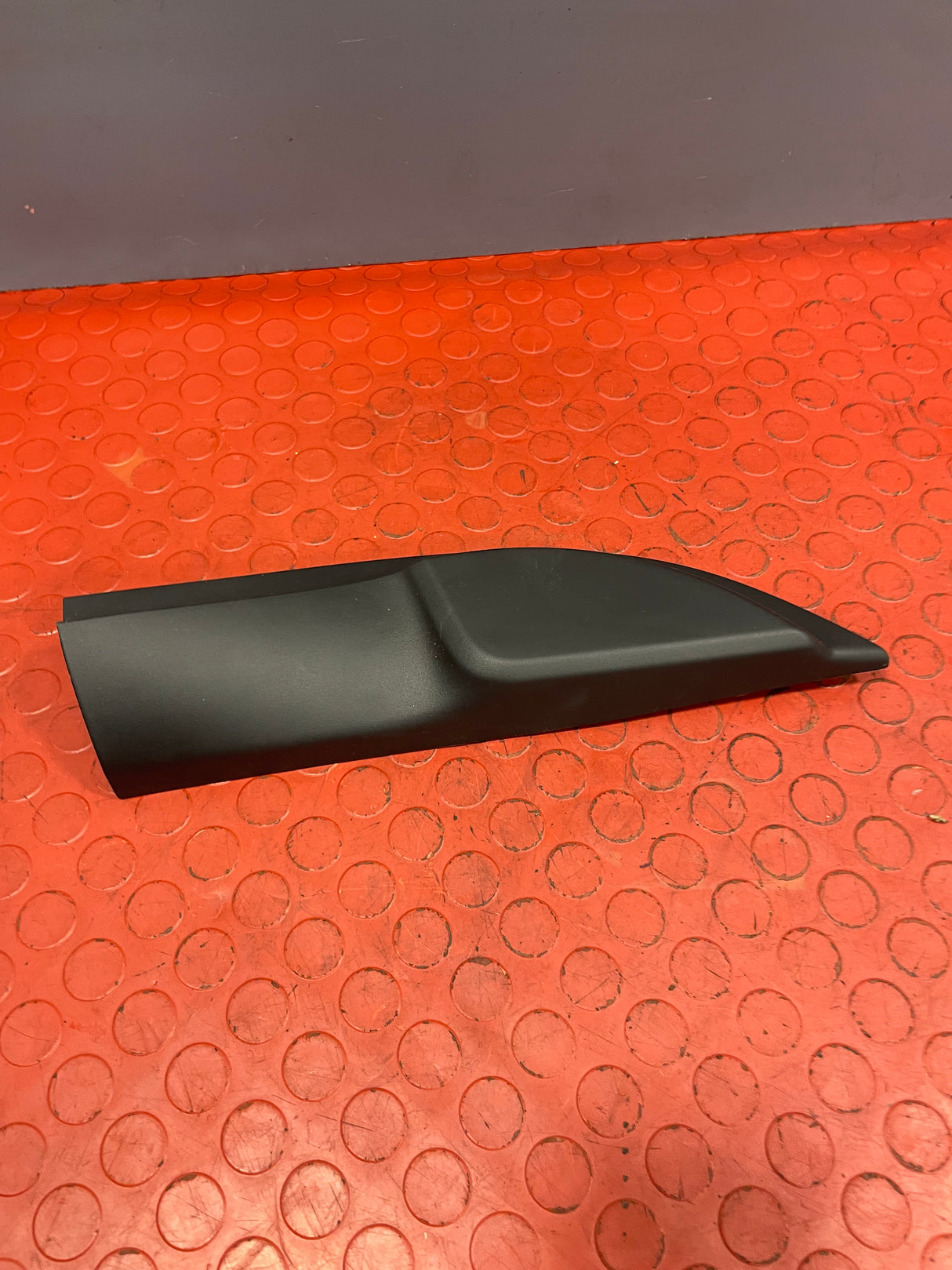 Vauxhall Vivaro/Citroen Dispatch/Peugeot Expert/Toyota Proace/Fiat Scudo INTERIOR WINDOW TRIM Driver's Side 2016-2024 P/N 98089934