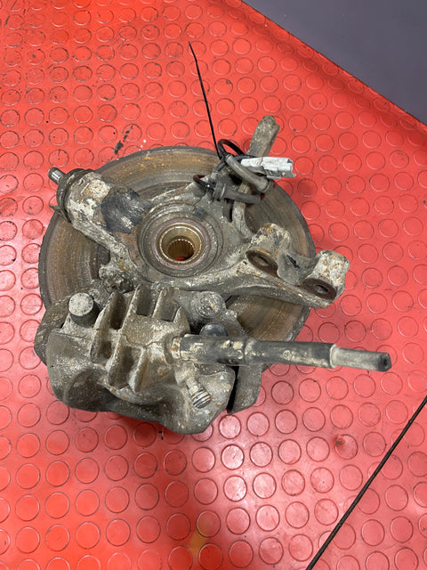 Citroen Berlingo/Peugeot Partner FRONT WHEEL HUB & BRAKE CALIPER Passenger's Side 2008-2018 P/N 9670613980 / 9813759680