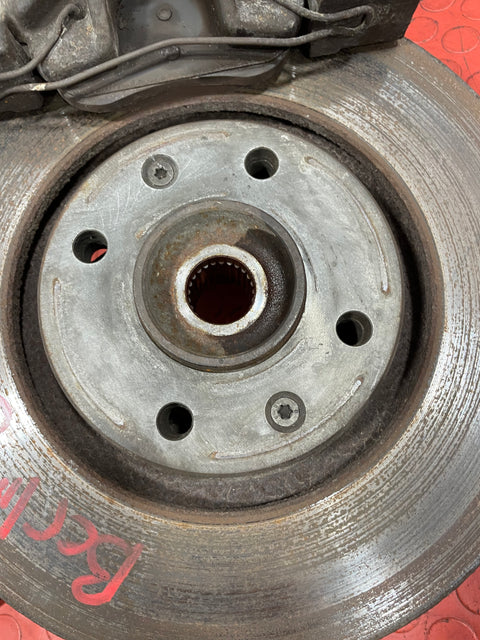 Citroen Berlingo/Peugeot Partner FRONT WHEEL HUB & BRAKE CALIPER Driver's Side 2008-2018 P/N 9670614080 / 9813759680