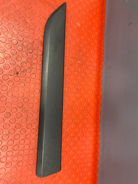 Ford Transit Custom LOWER PASSENGER DOOR MOULD/TRIM P/N BK21V20780ACW / BK21V20780BBW