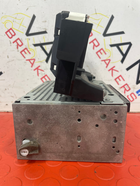 Ford Transit Connect RADIO CD PLAYER AND SCREEN 2014 P/N F1B118C815HE EM5T18B955BA