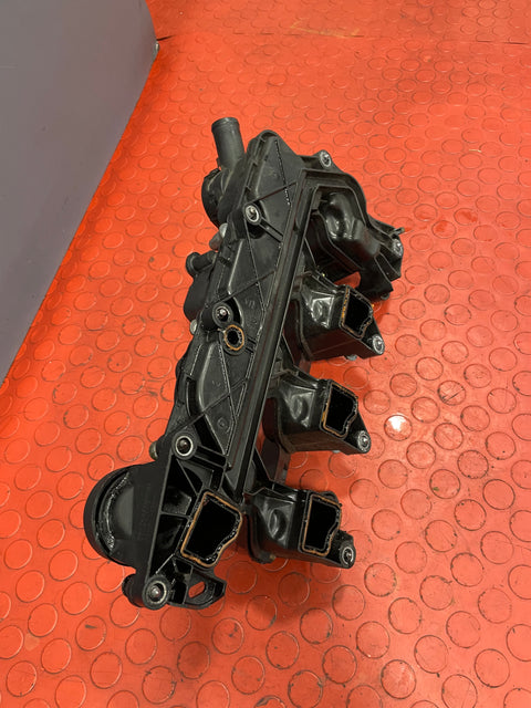 Peugeot Expert/Citroen Dispatch ENGINE ROCKER COVER/CYLINDERHEAD HEAD COVER 1.6 BLUEHDI 2016-2024 P/N 9827622780 - 1