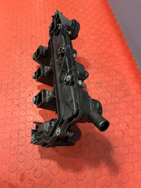 Peugeot Expert/Citroen Dispatch ENGINE ROCKER COVER/CYLINDERHEAD HEAD COVER 1.6 BLUEHDI 2016-2024 P/N 9827622780 - 1