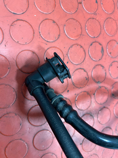 Ford Transit FUEL PUMP FEED LINE PIPES (no clip lock) P/N KK219J338BB / KK219J338A